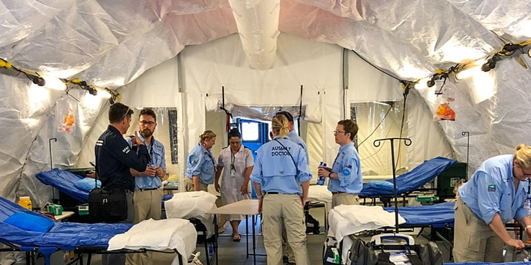 blu-med-patient-screening-tent-2019-Measles-Outbreak-in-Samoa-AUSMAT-3