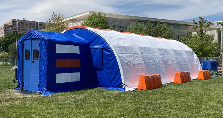 blu-med-response-systems-medical-shelter-demonstration-for-dept-of-emergency-medicine-uc-davis-2